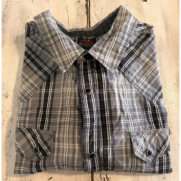 Moon Shine Spirit Other - Moon Shine Spirit by Brad‎ Paisley Men's Long Sleeve Shirt Gray and Black XXL